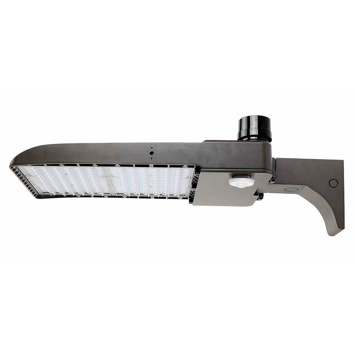 MAL05 ECO Series LED Area Light – 100W, 141 lm/W, IP65, 0-10V Dimmable, 120-277V